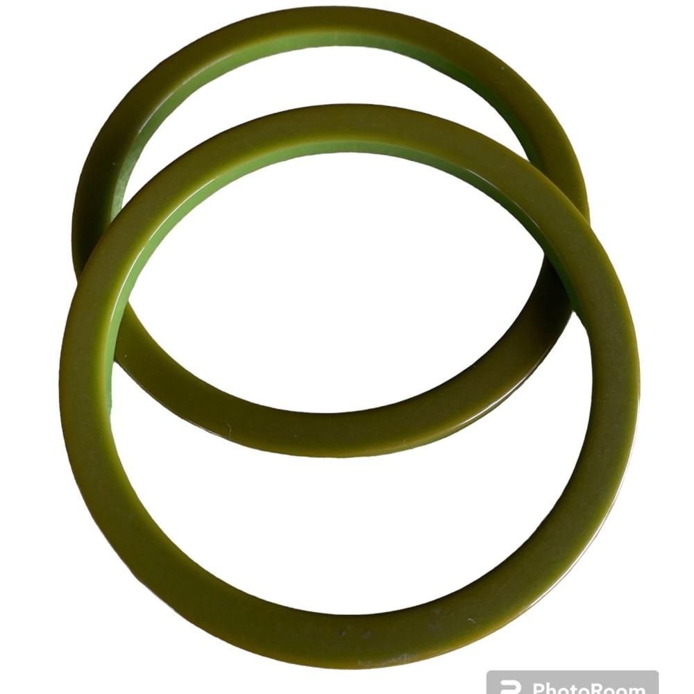 2 Green Bakelite Bangles TESTED